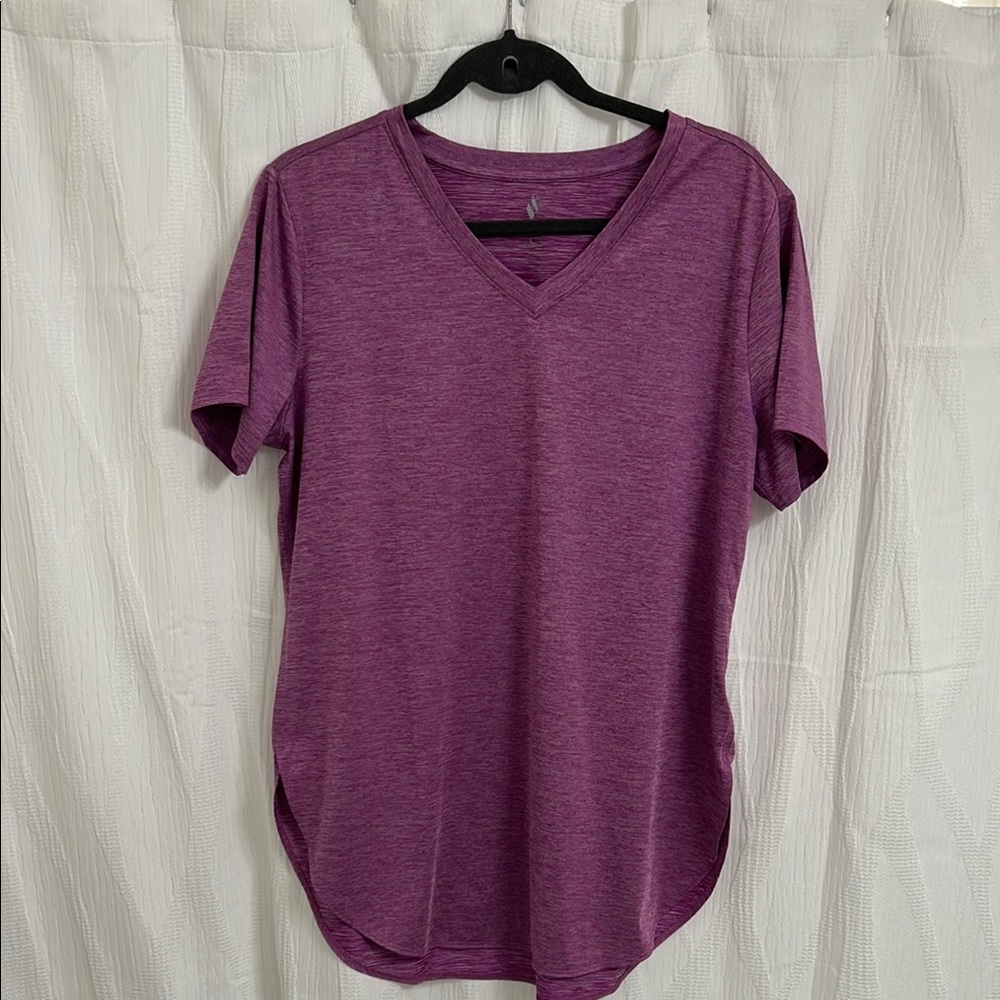 Work out top.  Skechers.  Sz Large. Purple/pink color? 91%polyester.  9%Elastane